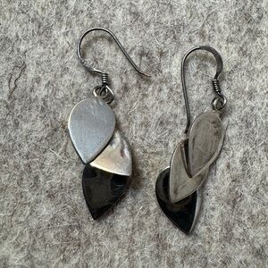 🏝️Sterling silver dangle drop earrings